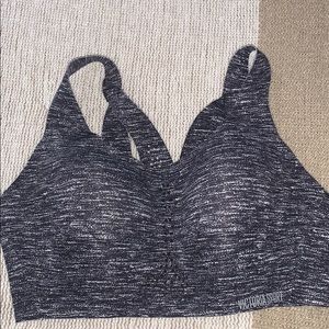 Victoria’s Secret full support sports bra 36D